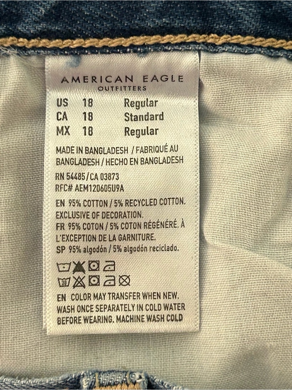 American Eagle Low‎ Rise Baggy Flare Jeans Womens 18R  Raw Hem Whiskered Denim - Picture 8 of 16